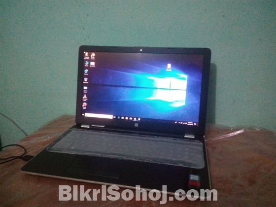 10 month Used laptop Hp Notebook Core i5 7th